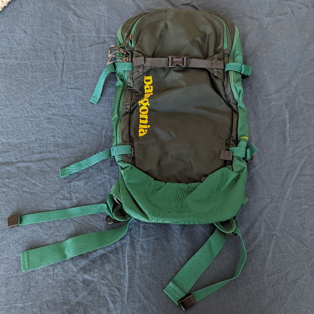 Patagonia snowboarding backpack